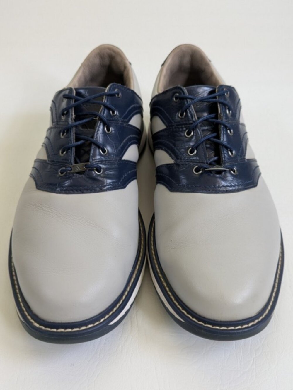 Adidas MC Z-Traxion Spikeless Golf Shoes Mens 9.5 Grey Style code: IH551 - Picture 3 of 9